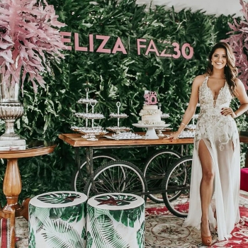 Eliza fez 30